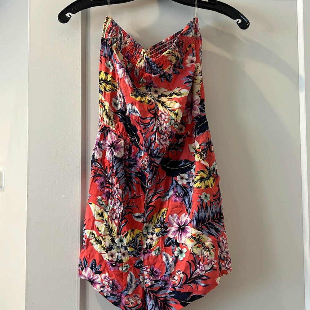 Floral strapless romper size small